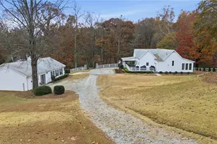 8525 Lanierland Farms Dr, Gainesville, GA 30506 - Photo 7