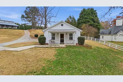 8525 Lanierland Farms Drive, Gainesville, GA 30506 - Photo 3