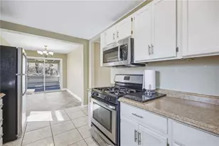 3939 Hillside Ln, Douglasville, GA 30135 - Photo 13