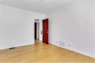 10 N Clarendon Avenue #SUITE, Avondale Estates, GA 30002 - Photo 11