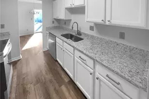 6303 Klondike River Rd, Lithonia, GA 30038 - Photo 11