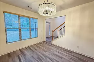 3925 Dunaire Dr, Stone Mountain, GA 30083 - Photo 5