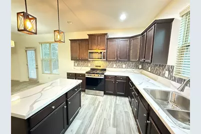 3925 Dunaire Drive, Stone Mountain, GA 30083 - Photo 7