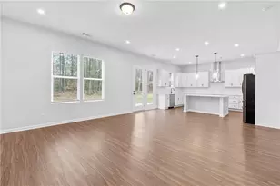 3699 Annsbury Ct, Lilburn, GA 30047 - Photo 11