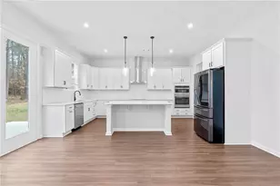 3699 Annsbury Ct, Lilburn, GA 30047 - Photo 13