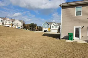 7539 Knoll Hollow Rd, Lithonia, GA 30058 - Photo 15