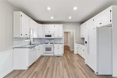 125 Nelson Oaks Drive, Ball Ground, GA 30107 - Photo 13