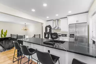 1063 Pine Mountain Dr, Forest Park, GA 30297 - Photo 7