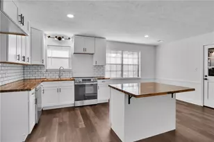 9056 Chestnut Lake Dr, Jonesboro, GA 30236 - Photo 7