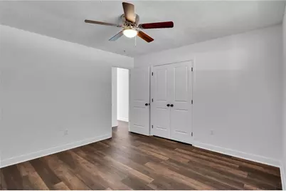 9056 Chestnut Lake Drive, Jonesboro, GA 30236 - Photo 15