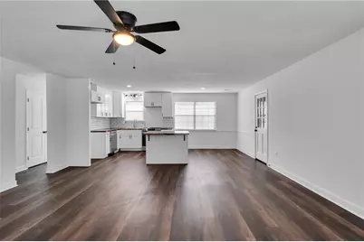 9056 Chestnut Lake Drive, Jonesboro, GA 30236 - Photo 13