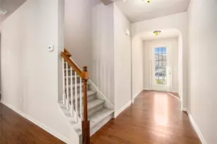 2426 Bellyard Dr, Buford, GA 30519 - Photo 5