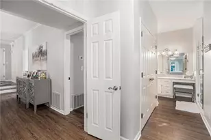 5245 Chemin De Vie, Atlanta, GA 30342 - Photo 13