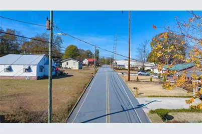 44 Clairmont Avenue, Elberton, GA 30635 - Photo 13