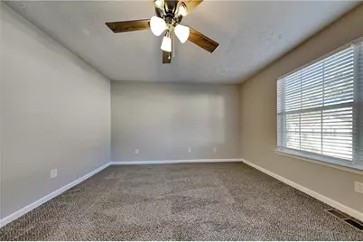 5260 Harbins Point Lane NW, Lilburn, GA 30047 - Photo 15