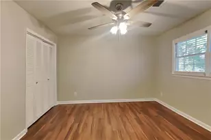 506 Daisy Nash Dr SW, Lilburn, GA 30047 - Photo 21