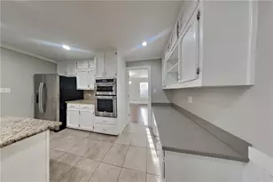 506 Daisy Nash Dr SW, Lilburn, GA 30047 - Photo 7