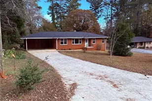 1226 Hickory Dr SW, Lilburn, GA 30047 - Photo 45