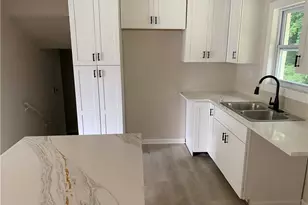 3211 Thrasher Cir, Decatur, GA 30032 - Photo 3