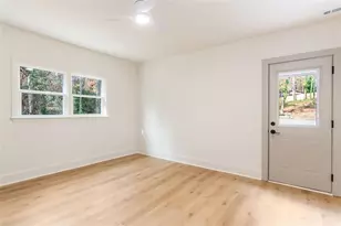 4956 Mountclaire Rd, Stone Mountain, GA 30087 - Photo 51