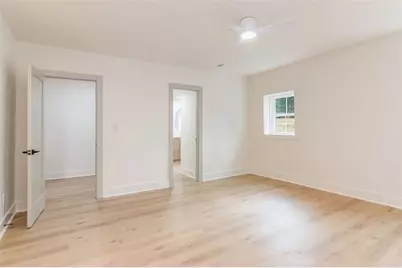 4956 Mountclaire Road, Stone Mountain, GA 30087 - Photo 55