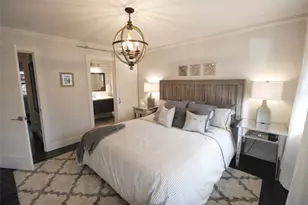 911 Lake Ct SE, Smyrna, GA 30082 - Photo 5