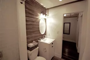 911 Lake Ct SE, Smyrna, GA 30082 - Photo 9