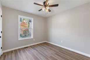 1060 Heatherwood Ct, Norcross, GA 30093 - Photo 9