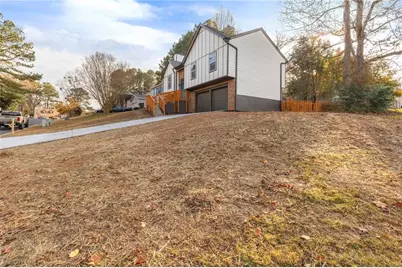 1060 Heatherwood Court, Norcross, GA 30093 - Photo 3