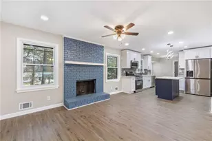 1784 S Deshon Rd, Lithonia, GA 30058 - Photo 7