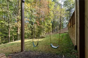 5495 Avonshire Ln, Cumming, GA 30040 - Photo 37