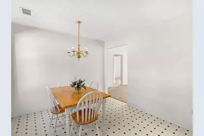 209 Regal Road, Jackson, GA 30233 - Photo 9