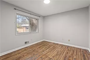120 Biscayne Dr NW, Atlanta, GA 30309 - Photo 13