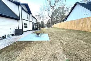 2257 Barge Rd SW, Atlanta, GA 30331 - Photo 11