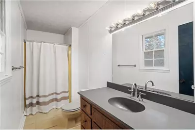 201 Crestmont Drive, Calhoun, GA 30701 - Photo 23