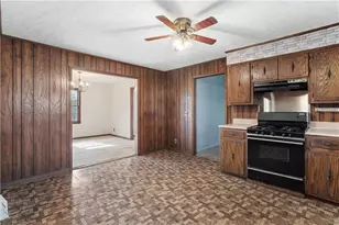 201 Crestmont Dr, Calhoun, GA 30701 - Photo 9