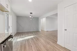 2110 Dobbins Dr NW, Kennesaw, GA 30144 - Photo 23