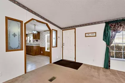 6392 Athens Highway, Jefferson, GA 30549 - Photo 11