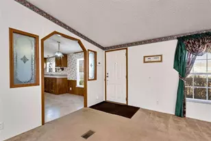 6392 Athens Hwy, Jefferson, GA 30549 - Photo 11