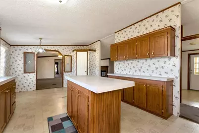 6392 Athens Highway, Jefferson, GA 30549 - Photo 13