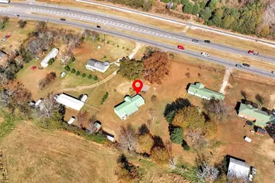 6392 Athens Highway, Jefferson, GA 30549 - Photo 49