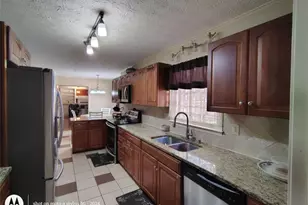 5121 Huntshire Ln, Lilburn, GA 30047 - Photo 15