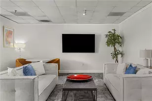 2479 Peachtree Rd NE, Atlanta, GA 30305 - Photo 37