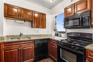 2479 Peachtree Rd NE, Atlanta, GA 30305 - Photo 21