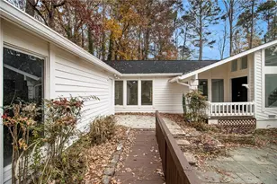 4380 Wood Creek Dr, Marietta, GA 30062 - Photo 5