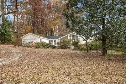 4380 Wood Creek Drive, Marietta, GA 30062 - Photo 3