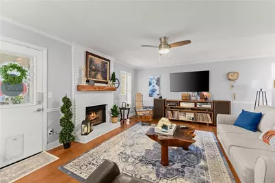 6229 Ivy Springs Drive, Flowery Branch, GA 30542 - Photo 11