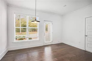 352 Davis St, Monroe, GA 30655 - Photo 15