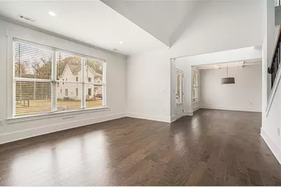 352 Davis Street, Monroe, GA 30655 - Photo 9