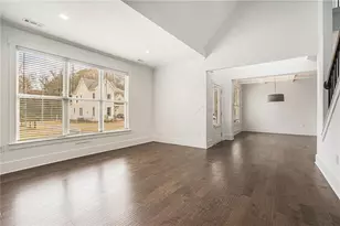 352 Davis St, Monroe, GA 30655 - Photo 9